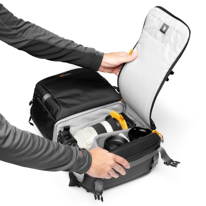 Lowepro Fastpack BP 250 AW III-Black