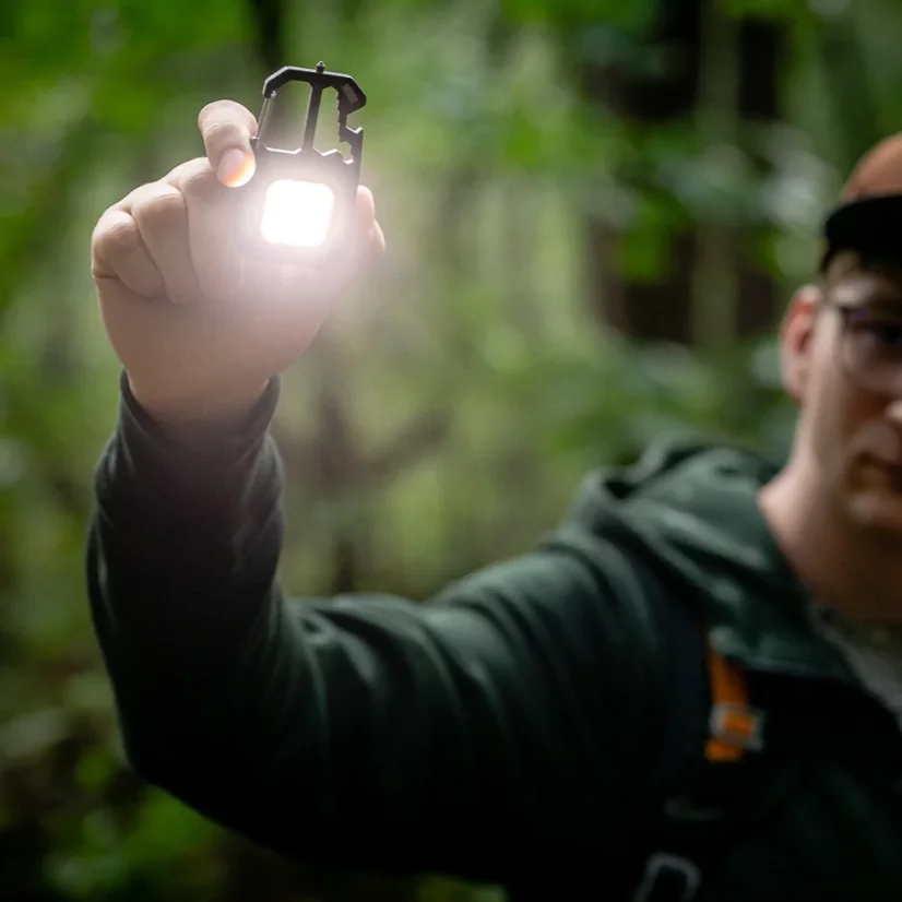 Newell Lunar Multitool - Multifunkční led světlo se stativem