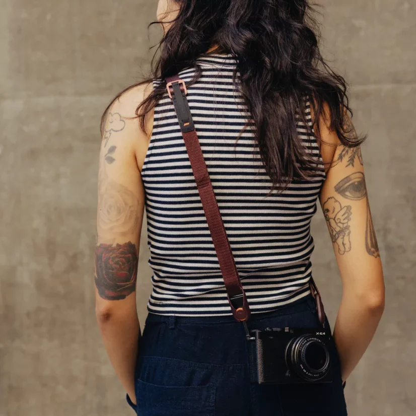 Peak Design Leash Eclipse - popruh na fotoaparát (švestková)