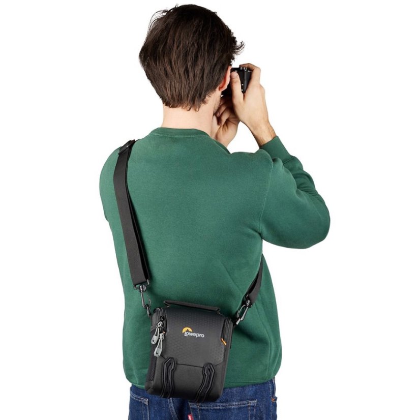 Lowepro Adventura SH 120 III (Black)