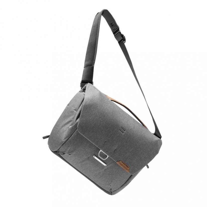 Peak Design Everyday Messenger 13L v2 - Ash - světle šedá