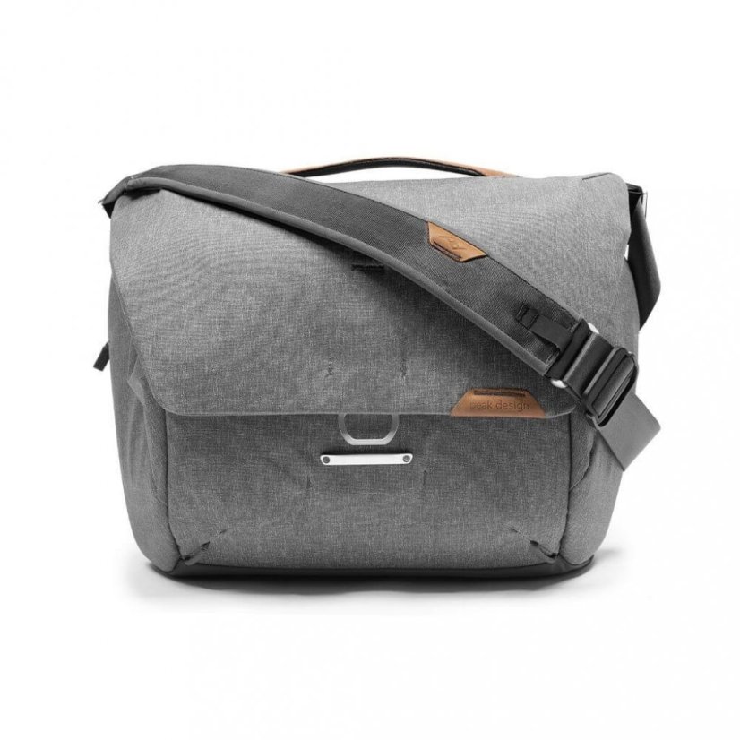 Peak Design Everyday Messenger 13L v2 - Ash - světle šedá