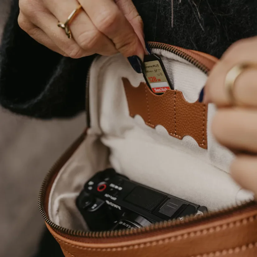 Loulex Fanny Pack Mini Brown - Mini fotoledvinka hnědá