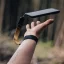 Peak Design Cuff Coyote - zápěstní popruh na fotoaparát (světle hnědý)