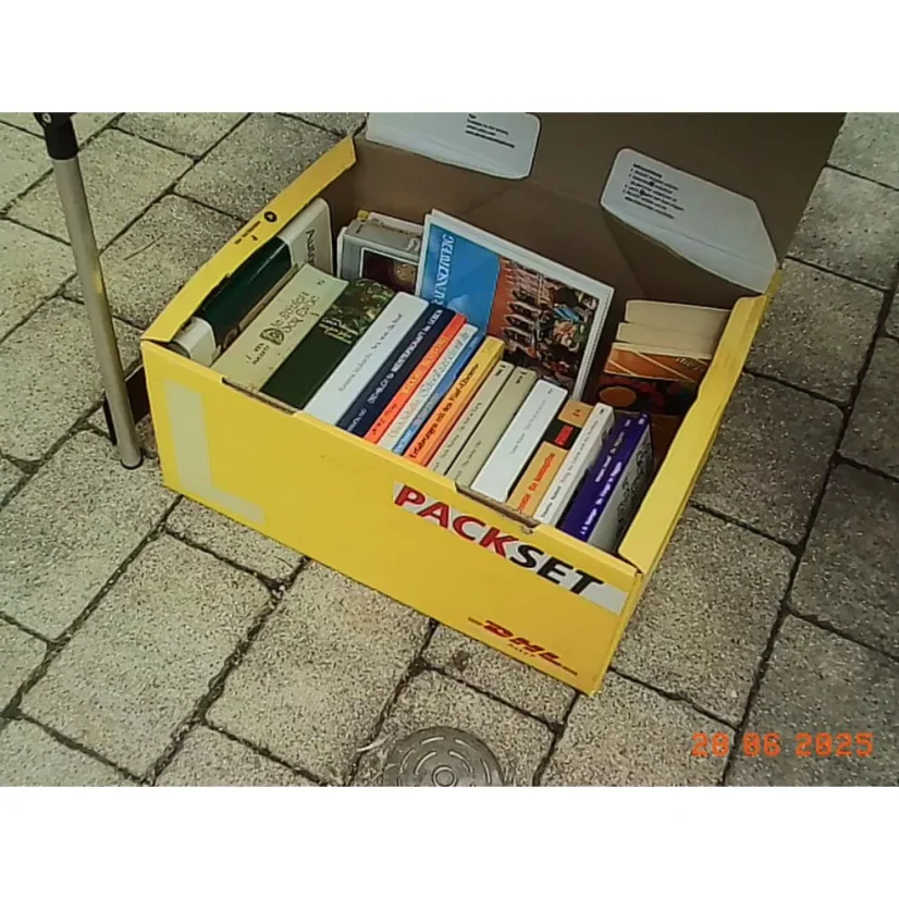 Kodak Charmera Keychain Digital Camera Blind Box - digitální fotoaparát přívěšek (náhodný design)