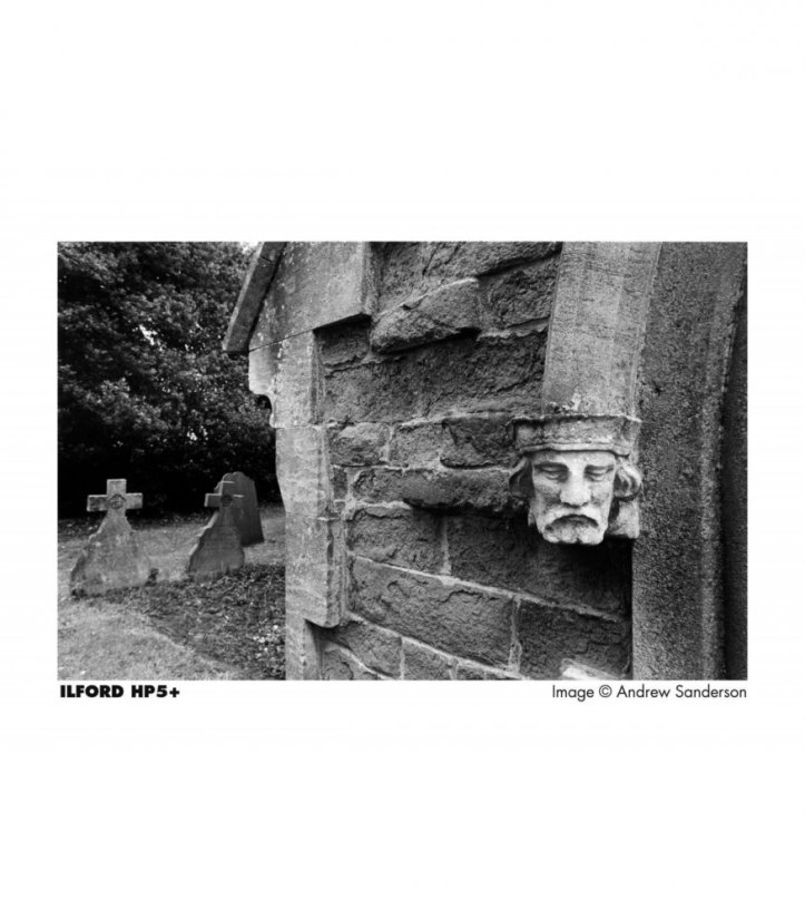 Ilford HP5 Plus 400/120 - EXP 02/2025