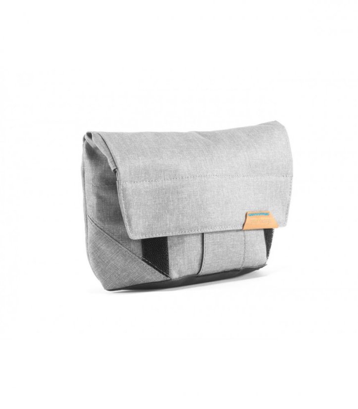 Peak Design Field Pouch Ash - kapsa světle šedá