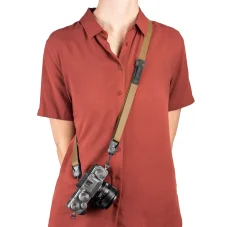 Peak Design Leash Coyote – popruh na fotoaparát (světle hnědý)