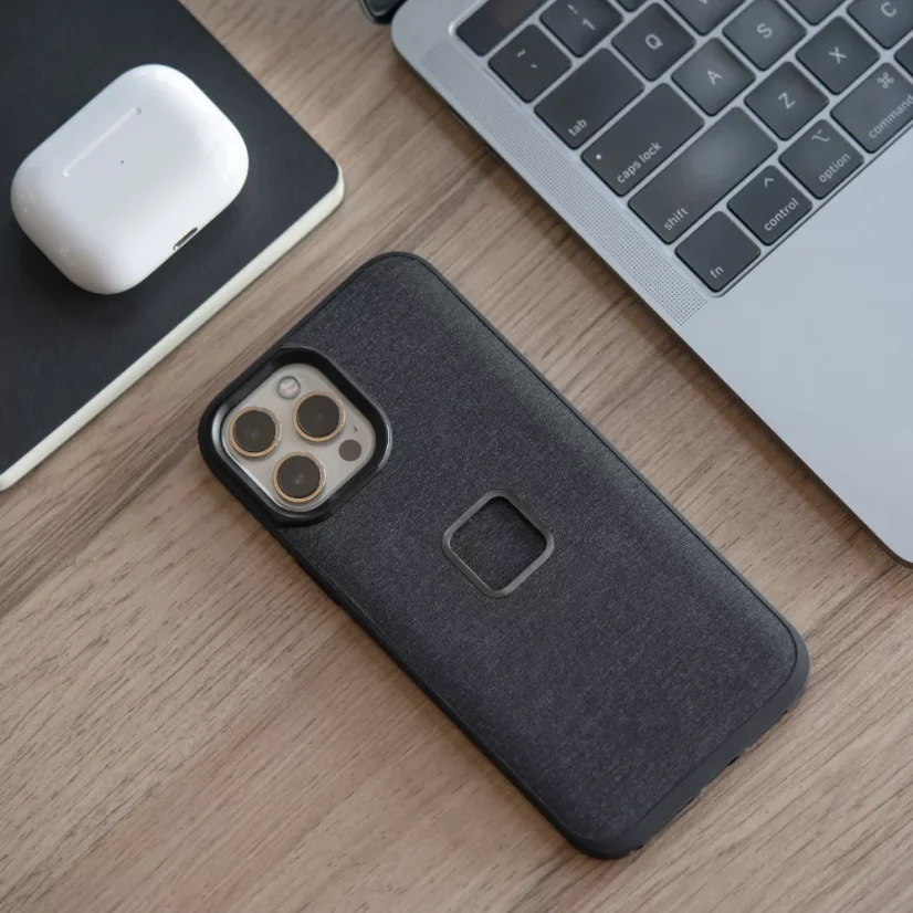 Peak Design Mobile Everyday Case - iPhone 14 - Charcoal