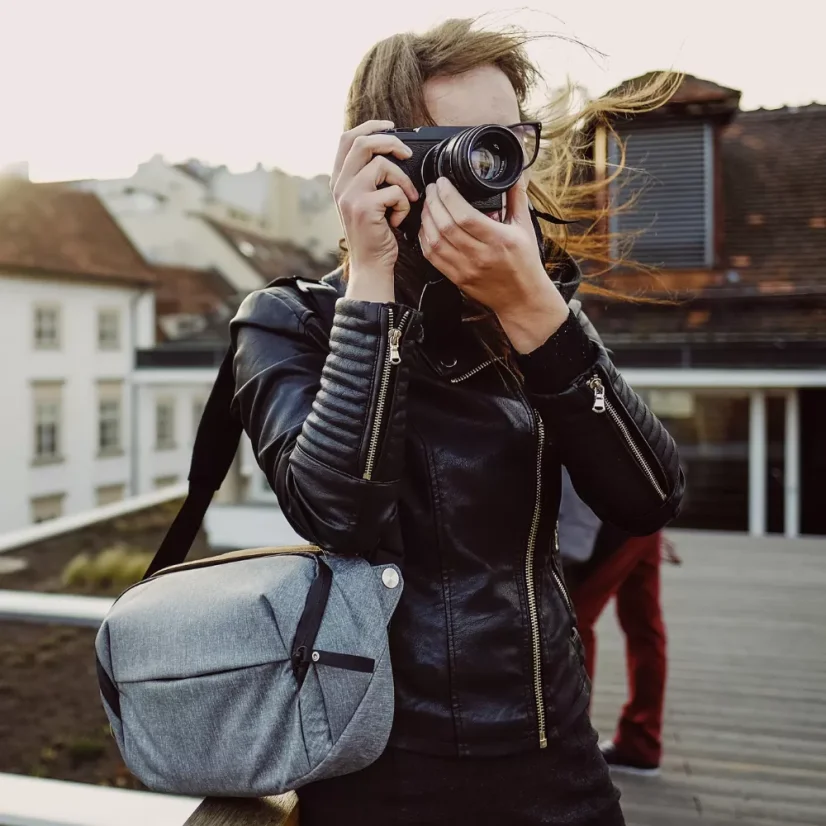 Peak Design Everyday Sling 5L Ash - světle šedá