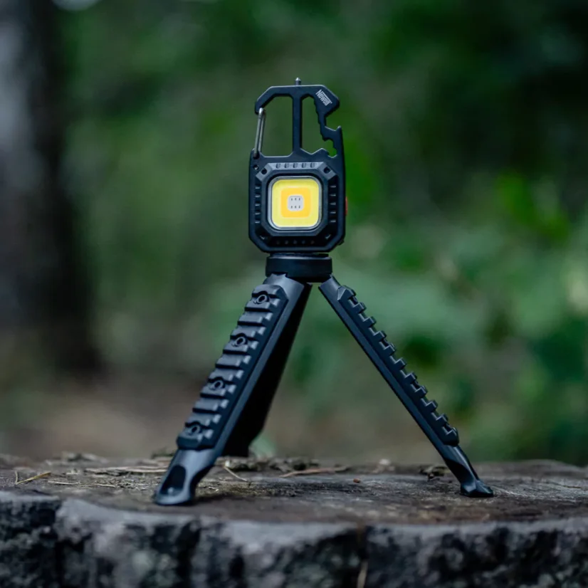 Newell Lunar Multitool - Multifunkční led světlo se stativem