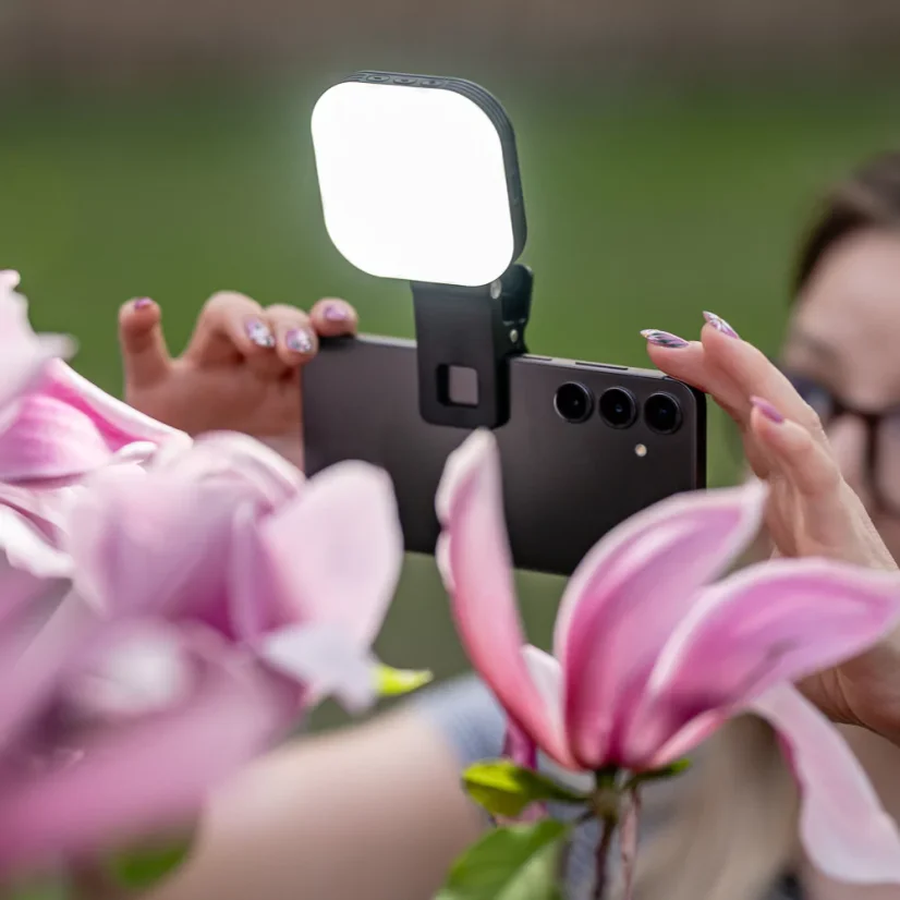 Newell Sunny LED Světlo pro smartphone