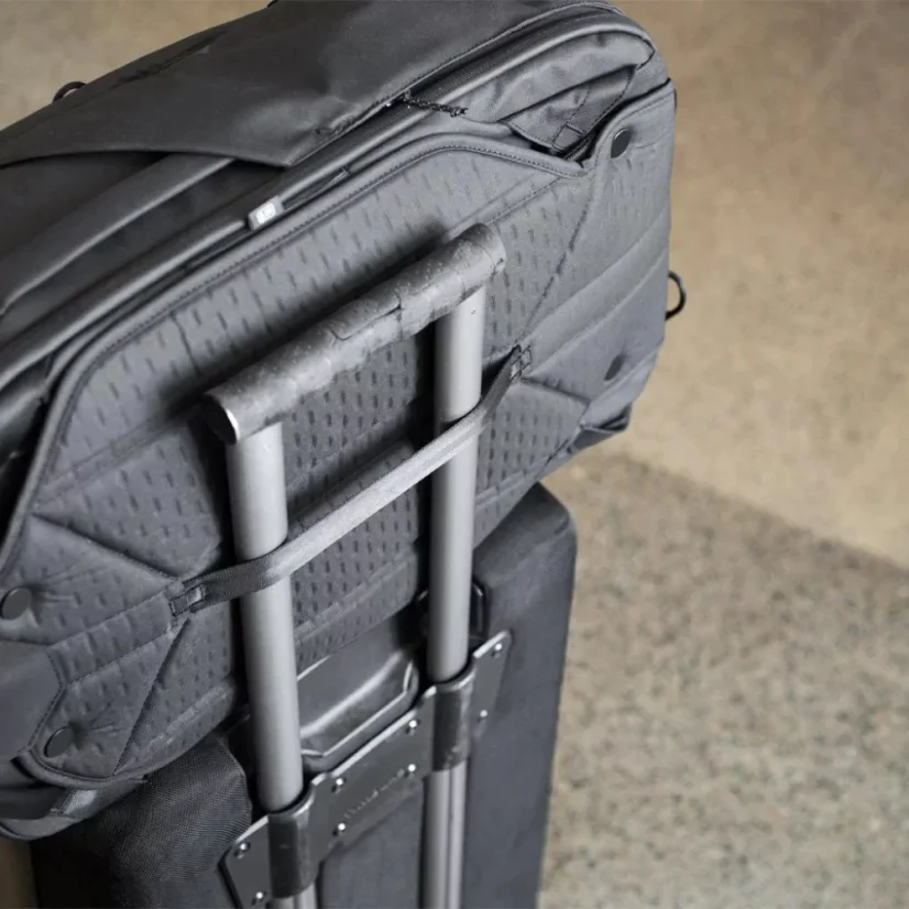 Peak Design Travel Backpack 45L Black - černá