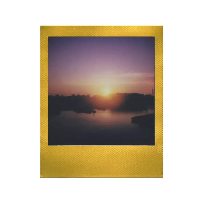 Polaroid Go Color Film Double Pack - Gold Frame (16 fotek) - EXP 07/2026