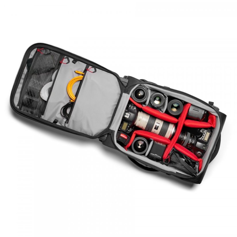 Manfrotto Pro Light Reloader Air-55 carry-on camera roller bag