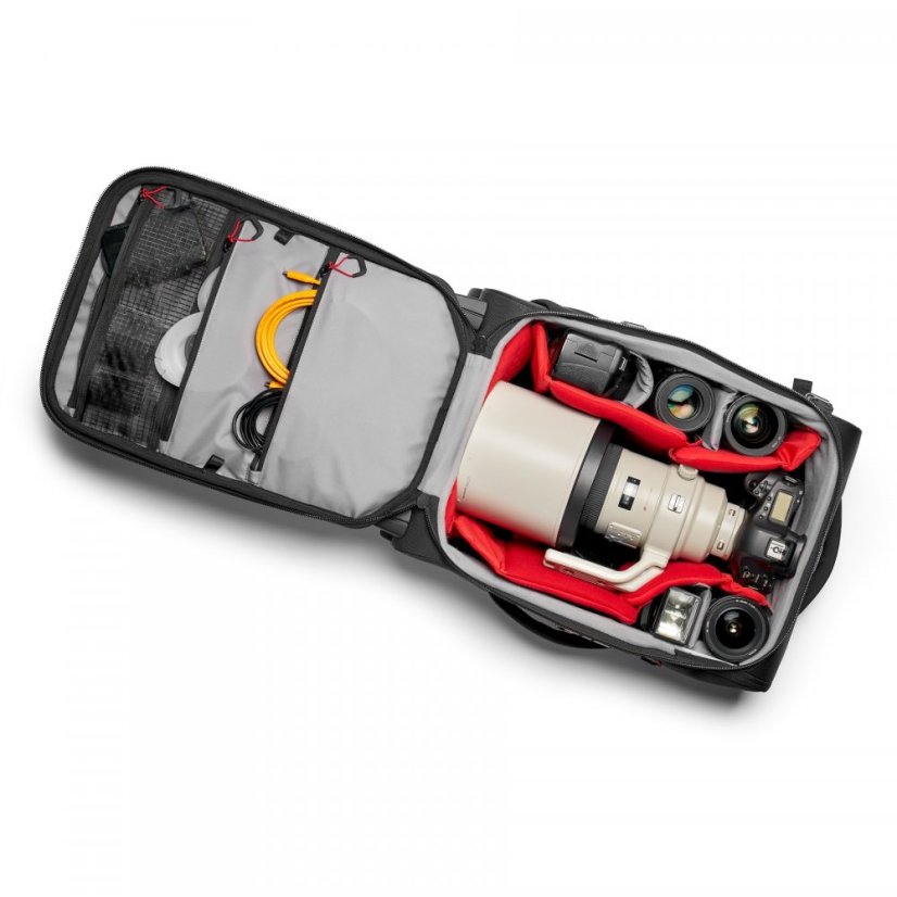 Manfrotto Pro Light Reloader Air-55 carry-on camera roller bag