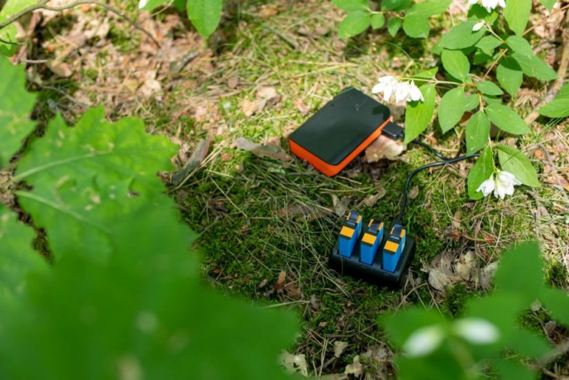 Newell SDC-USB 3-kanálová nabíječka AABAT-001 GoPro 5,6,7
