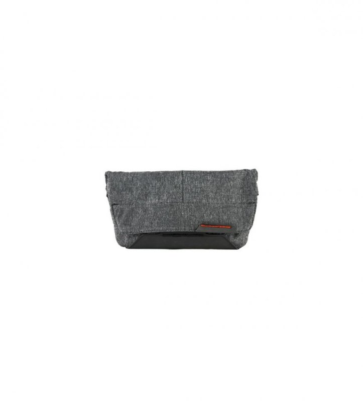 Peak Design Field Pouch Charcoal - kapsa tmavě šedá