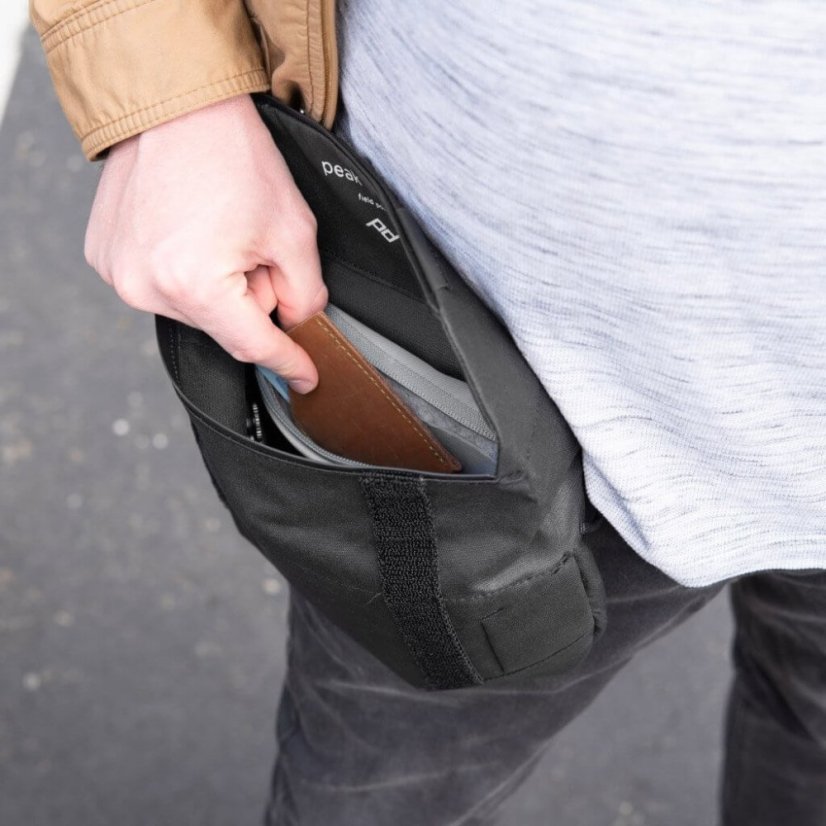 Peak Design Field Pouch v2 - Black - černá
