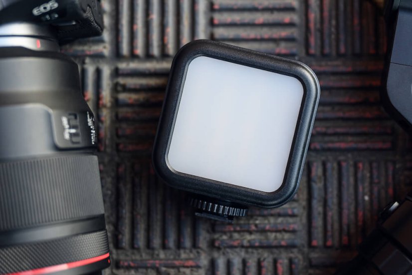 Newell Rangha Nano RGB-W LED světlo