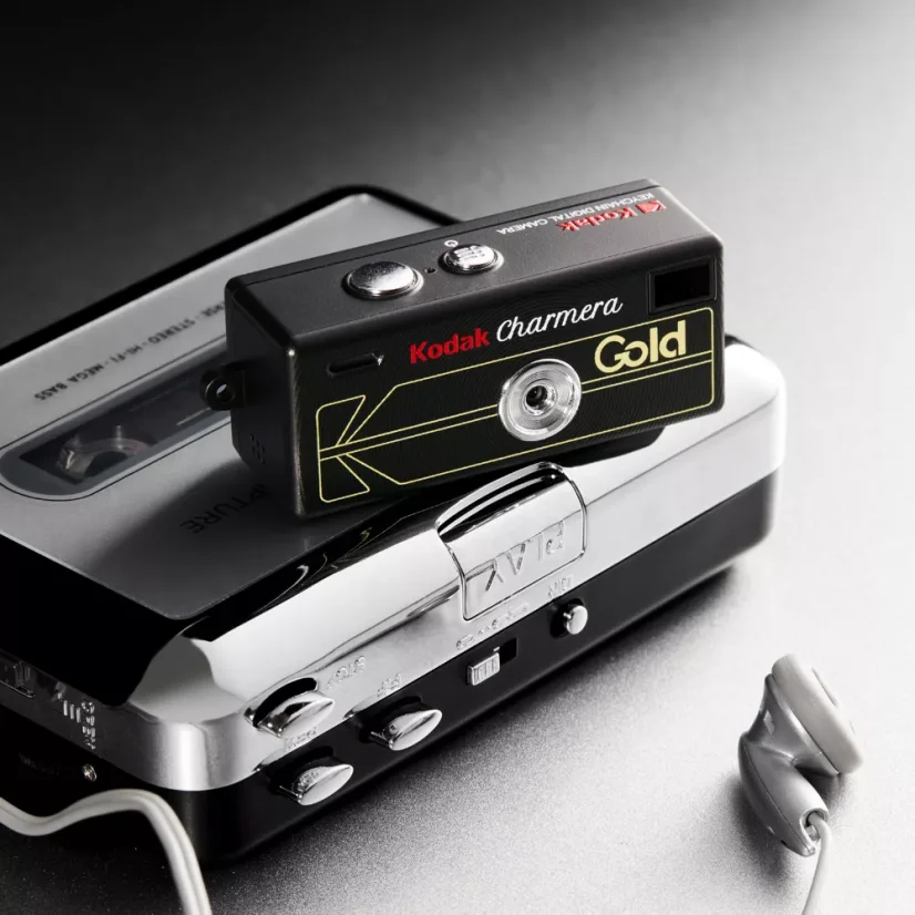 Kodak Charmera Millennium Keychain Digital Camera Blind Box - digitální fotoaparát přívěšek (náhodný design)