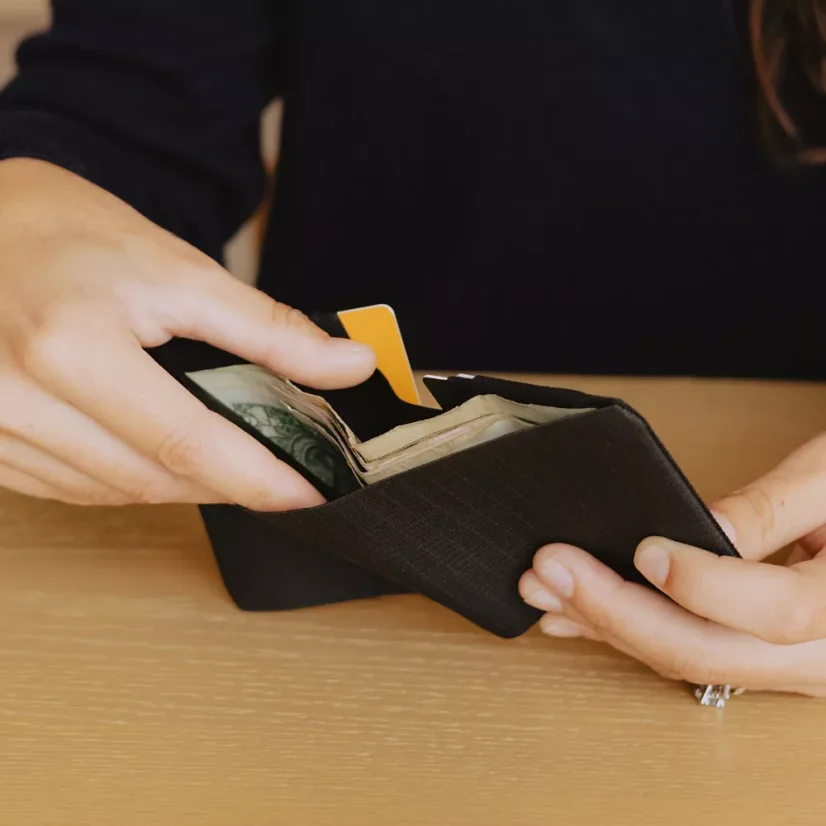 Peak Design Everyday Billfold Wallet Black (černá) - peněženka